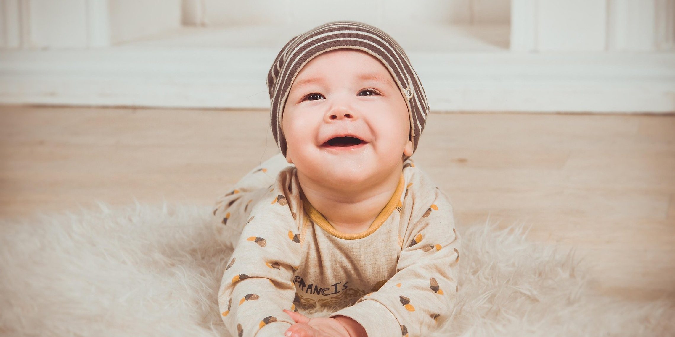 qqyt5f13QqE.jpg__2280x1520_q85_ALIAS-newshudge_crop-smart_subsampling-2_upscale